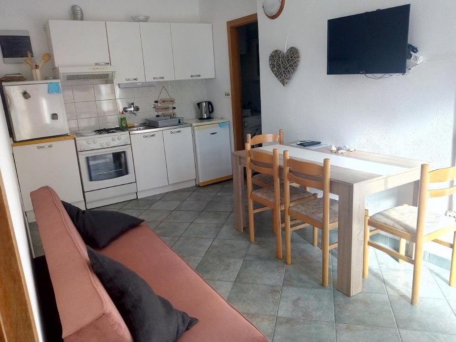 Apartmani Paulo Vis Exteriör bild