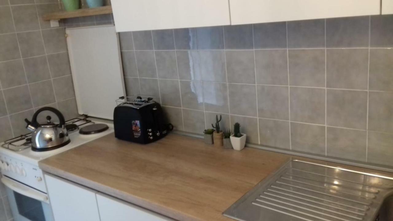 Apartmani Paulo Vis Exteriör bild